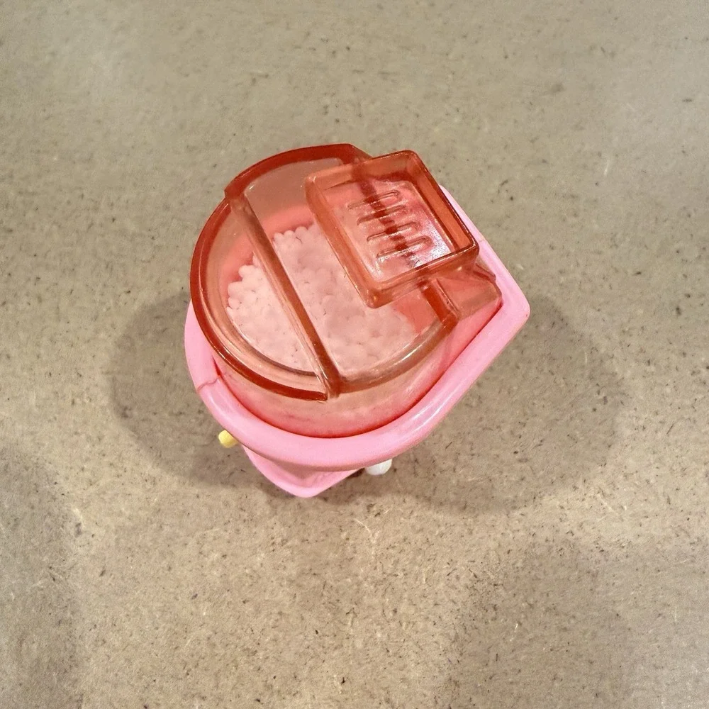 Vintage Barbie Popcorn Machine Toy Accessory‎ Pink Wind Up Mattel 90s